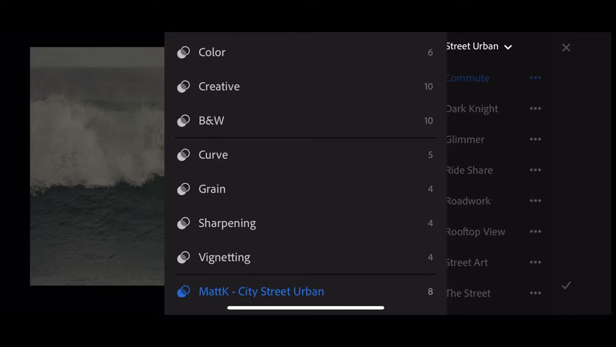 Lightroom desktop with cloud sync icon in top bar