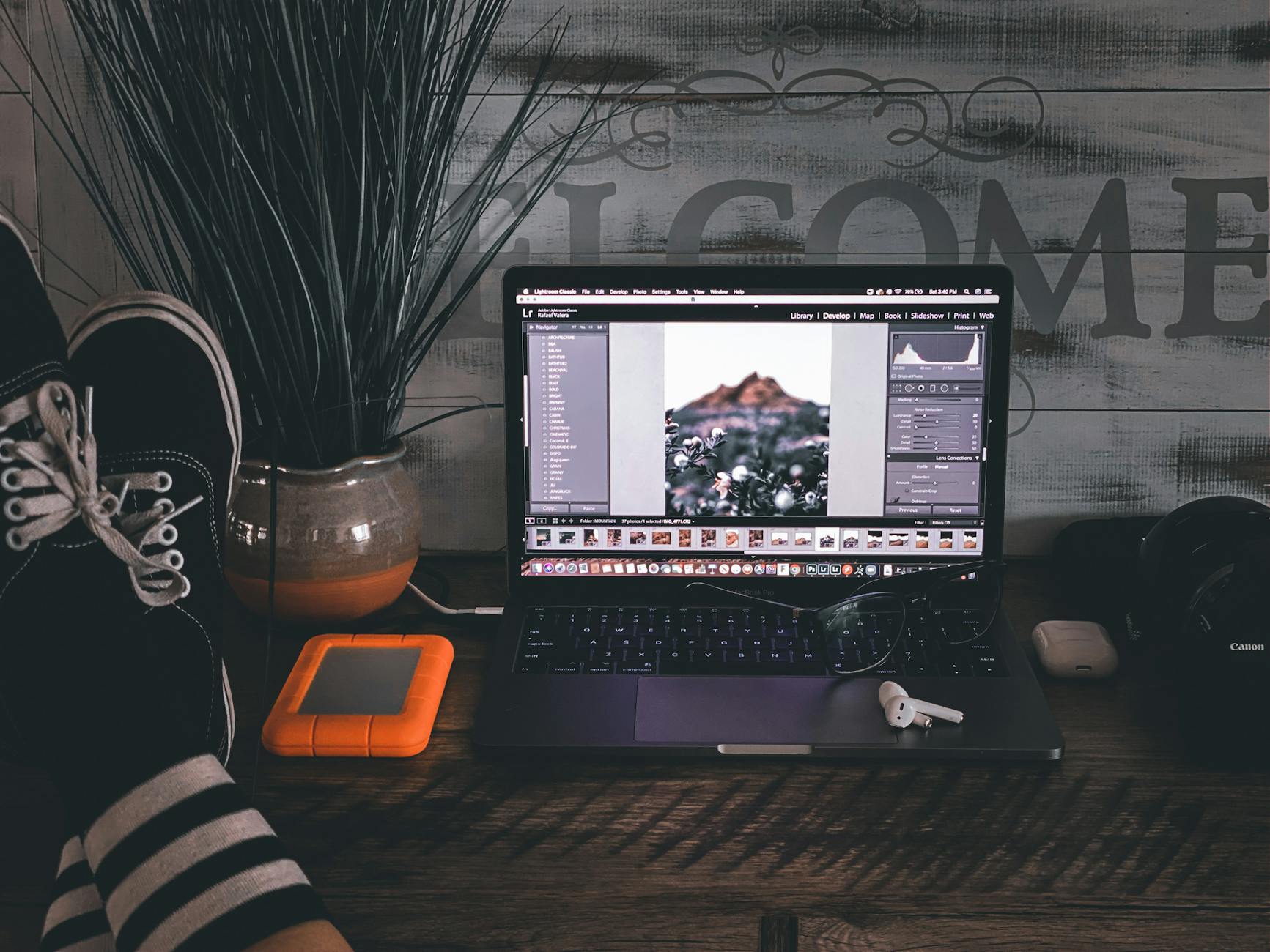 Workflow Tools That Actually Save Time in Photoshop